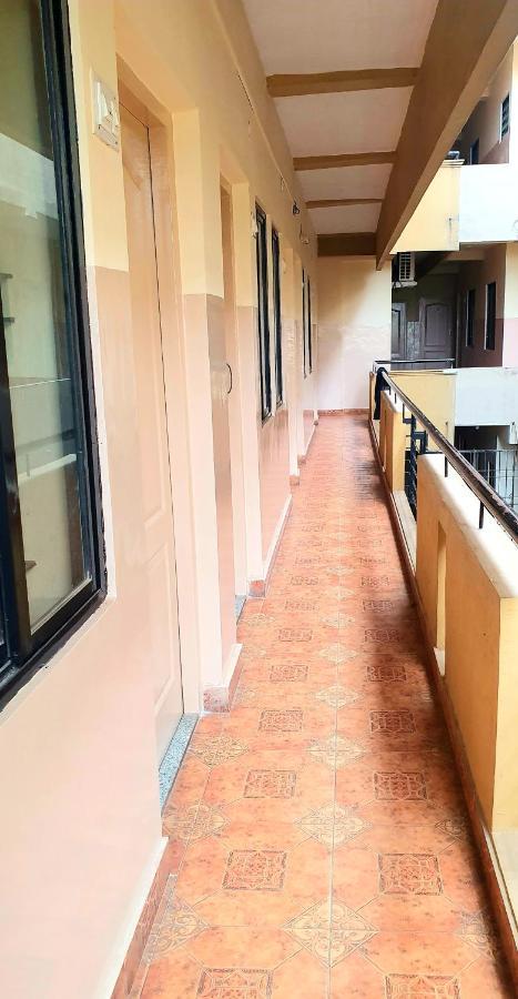 מלון העיר בנגלור Veekay Residency מראה חיצוני תמונה