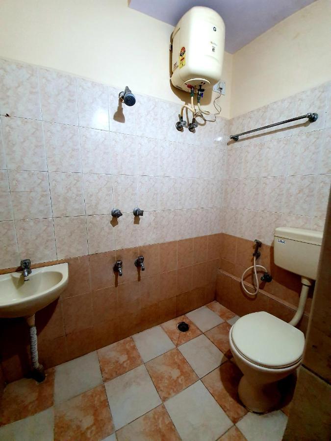 מלון העיר בנגלור Veekay Residency מראה חיצוני תמונה